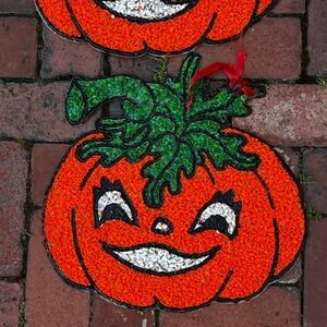 Pair Vintage Retro Halloween Jack-o-lantern JOL Pumpkin Melted Popcorn